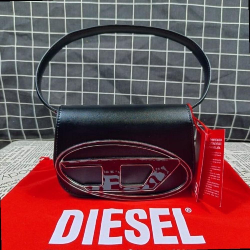 Black Iconic Leather Shoulder Bag